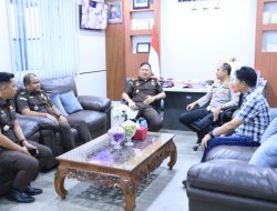 Kapolres Silaturahmi Ke Kejari Labuhanbatu, Pererat Sinergitas di Momen Hari Bhakti Adhyaksa ke-66