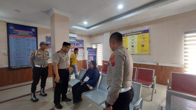 Cek Pelayanan Samsat Rantauprapat, Wakapolres Pastikan Layanan Prima Kepada Masyarakat